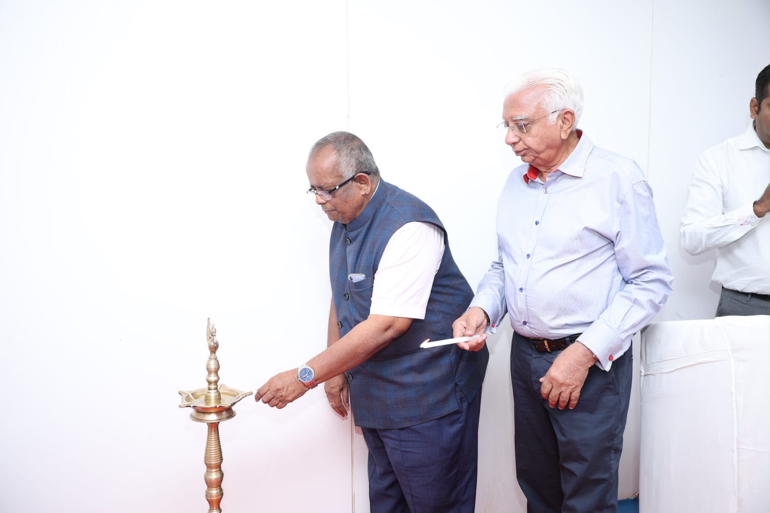 Ceremonial lamp lighting at the inauguration