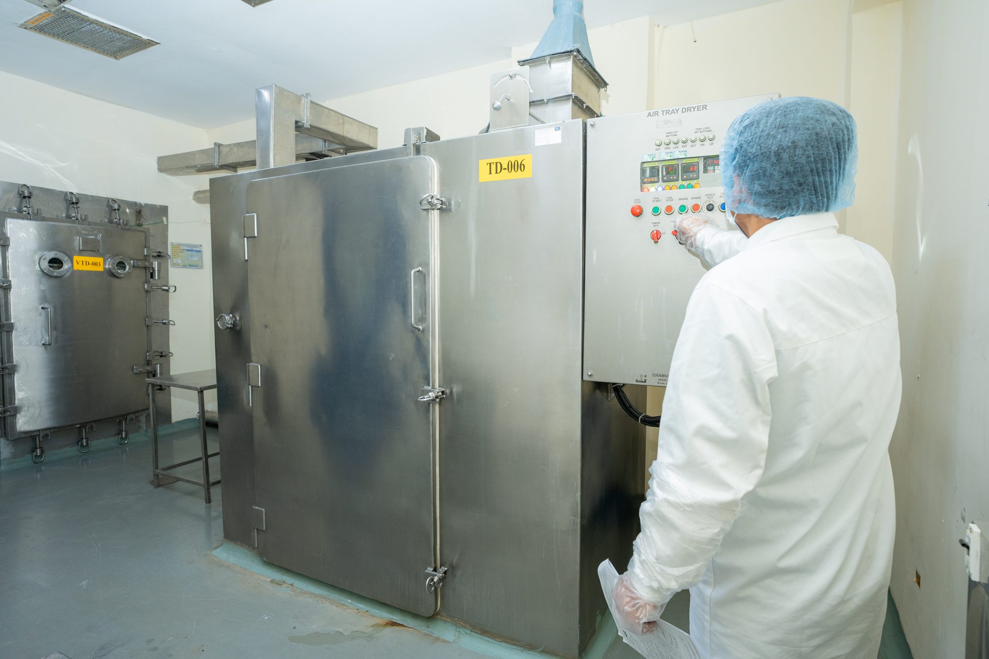 Drying equipment at the corticosteroid facility