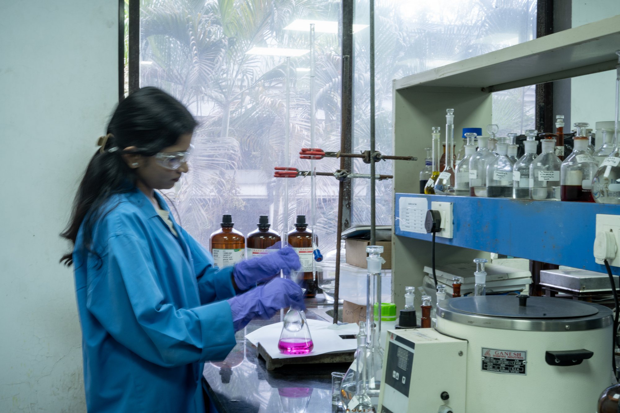 Chemist at work in the Chemical Synthesis Lab, Anuh Pharma R&D